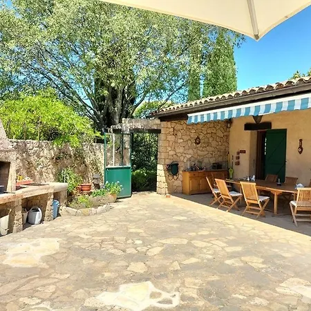 Holiday home Le Pre Des Huppes *